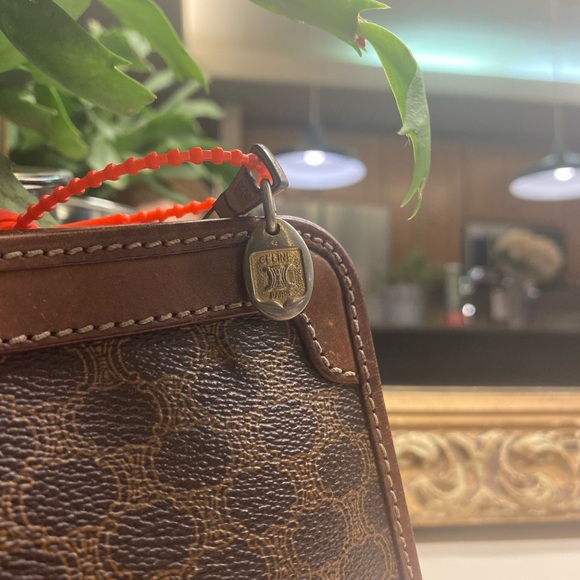 SOLD—Celine Triomphe Vintage Canvas Monogram Macadam Leather Clutch Cosmetic - Picture 7 of 16